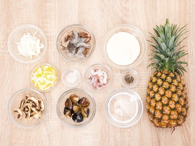 食譜-白醬海鮮鳳梨盅