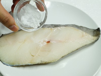 食譜-剝皮辣椒燉雞湯+清蒸鱈魚 (一鍋二菜)