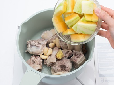 食譜-西瓜綿燉雞湯