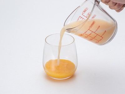 食譜-盛夏午後(蜜桃可爾必思氣泡飲)