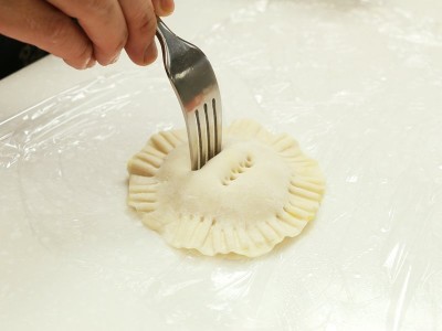 食譜-水餃皮變身地瓜餅