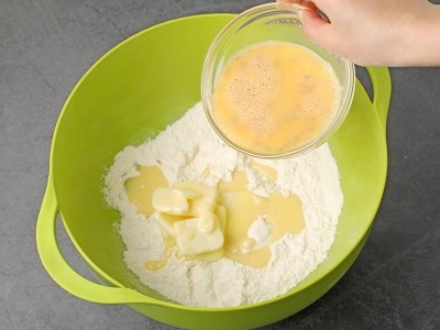 食譜-法式餐包佐卡門貝爾乳酪