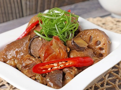 食譜-蓮藕燒雞