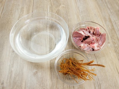 食譜-蔘鬚豬心湯