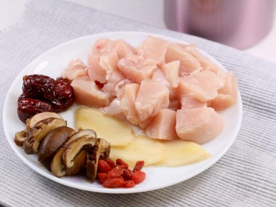 食譜-養生香菇雞湯