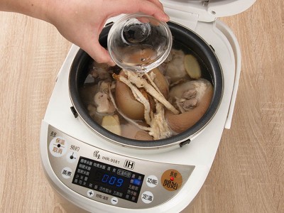 食譜-清燉當歸豬腳