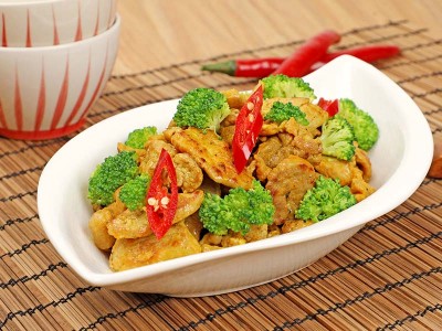 食譜-咖哩里肌綠花椰