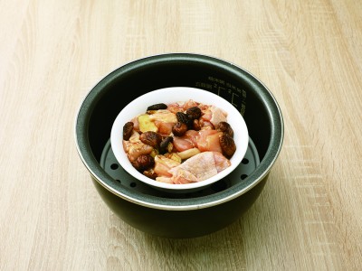 食譜-香菇滑雞煲仔飯