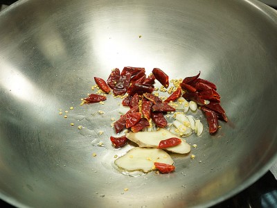 食譜-川味椒麻炒雞丁