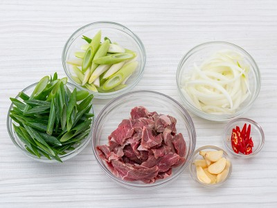 食譜-蔥爆牛肉