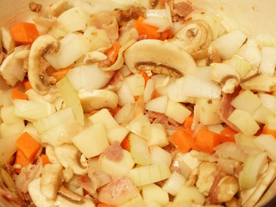 食譜-海鮮巧達濃湯