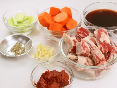 食譜-紅酒燉牛肉