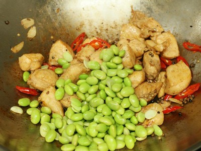 食譜-椒麻毛豆炒雞丁