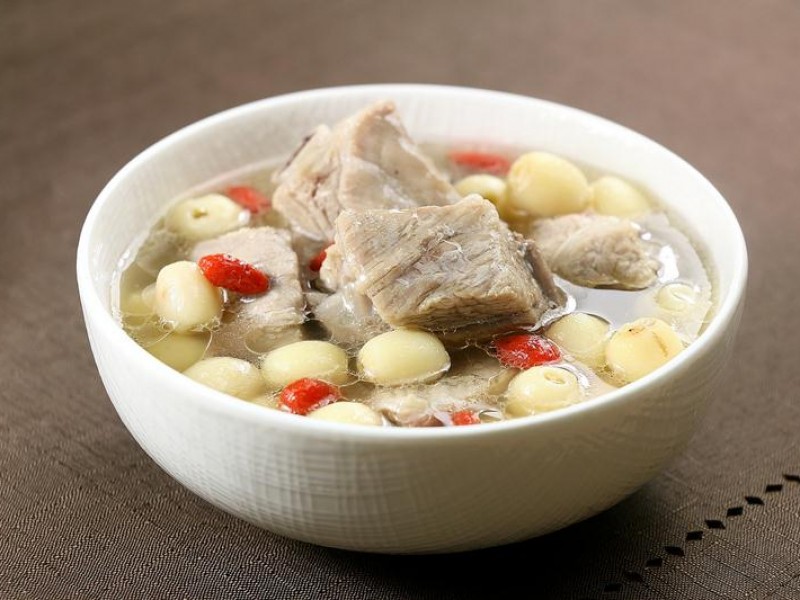 食譜-蓮子排骨湯