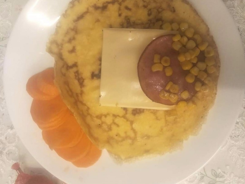 餐桌-法國薄餅玉米起士火腿