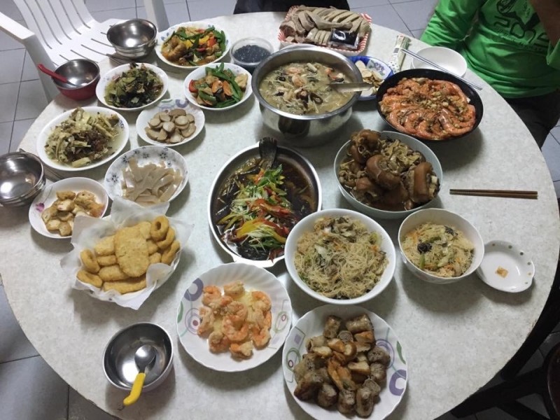 餐桌-ㄧ桌彭湃年夜飯