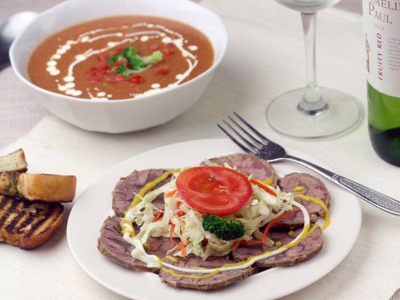 食譜-牛肉片佐番茄牛肉湯