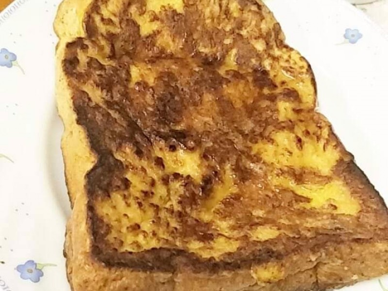 餐桌-法國吐司蜂蜜