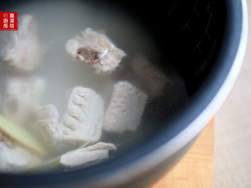 1519724724636699.jpg 排骨粥09.jpg