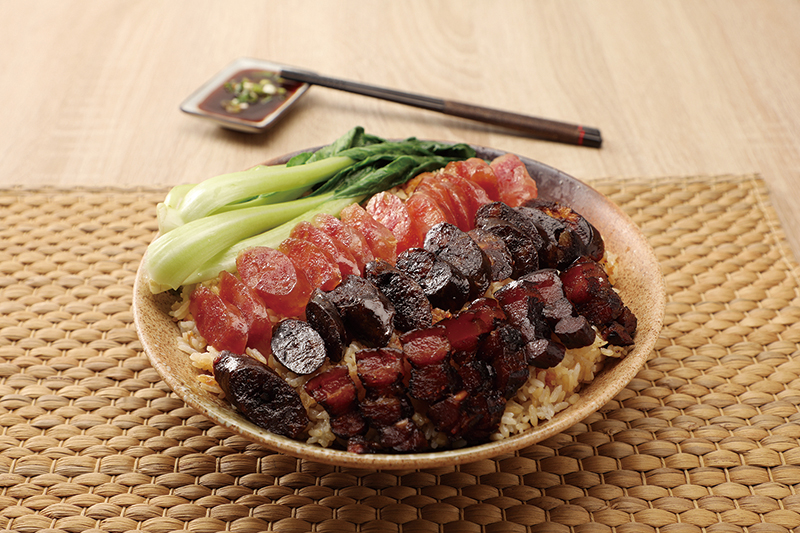 港式臘味煲仔飯100-s.jpg